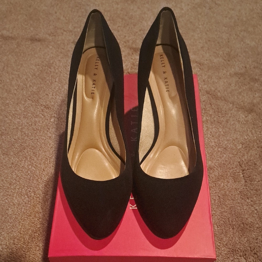 Kelly & Katie Classic Black Heels